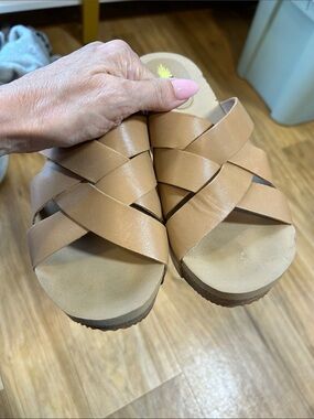 Volatile Women's Woven Slide Mules - Nude
